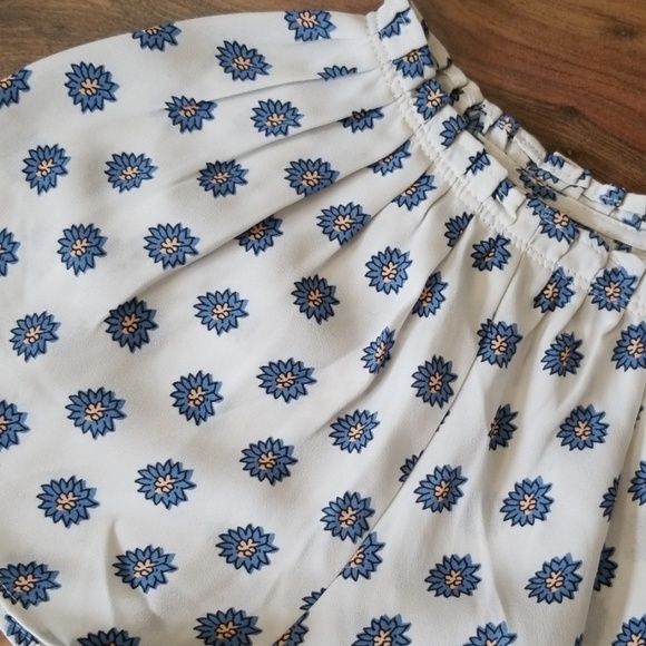 Loft pleated floral top - Picture 8 of 8